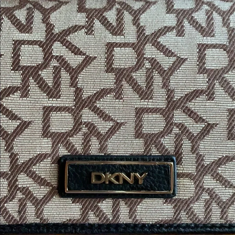 DKNY Jacquard Wallet Brown Tan